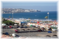 Sankt Agustin im Hintergrund